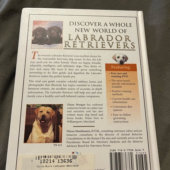 The‎ Labrador Retriever Hardcover Book With DVD - Picture 4 of 4